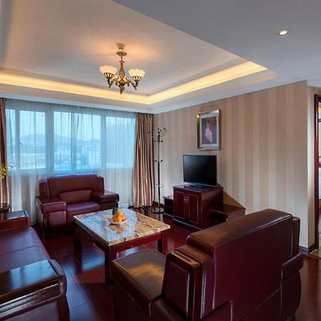 Vienna Hotel Shenzhen Fenghuang Road Exterior foto